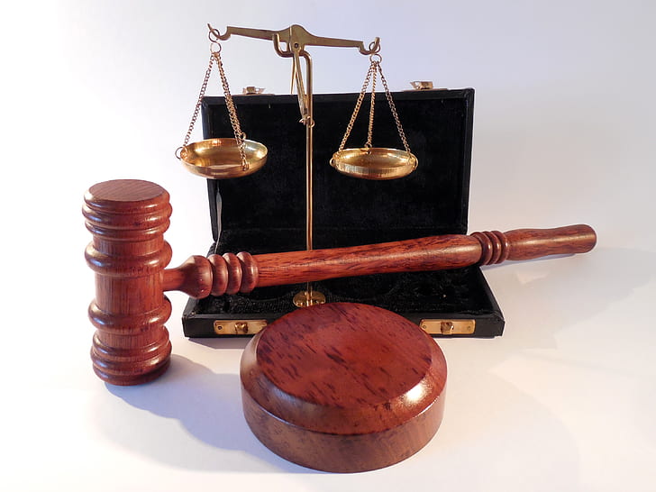 hammer-horizontal-court-justice-preview.jpg